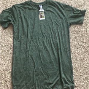 NWT men’s Medium tall T-shirt
